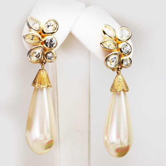 ⚜️ Vintage Christian Dior Crystal & Pearl Earrings - Picture 11 of 16